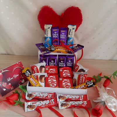 Chocolate Gift Hamper Deluxe