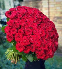 Valentine Special Rose Box